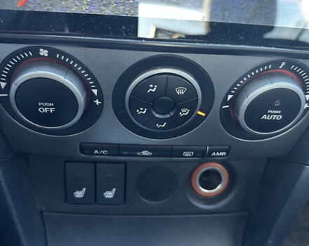 Красный Мазда 3, объемом двигателя 1.6 л и пробегом 192 тыс. км за 5500 $, фото 13 на Automoto.ua