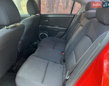 Красный Мазда 3, объемом двигателя 1.6 л и пробегом 230 тыс. км за 5500 $, фото 11 на Automoto.ua