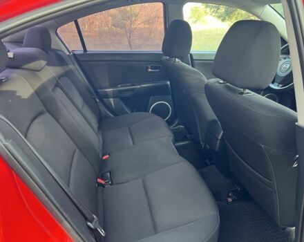 Красный Мазда 3, объемом двигателя 1.6 л и пробегом 230 тыс. км за 5500 $, фото 9 на Automoto.ua