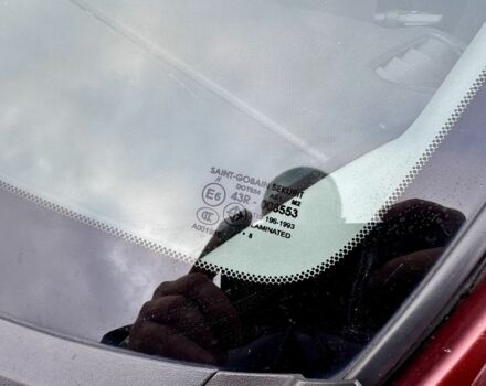 Червоний Мазда 3, об'ємом двигуна 1.6 л та пробігом 105 тис. км за 5555 $, фото 7 на Automoto.ua