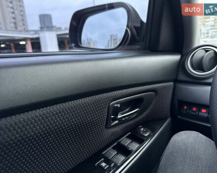 Красный Мазда 3, объемом двигателя 2 л и пробегом 205 тыс. км за 5400 $, фото 46 на Automoto.ua