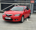 Красный Мазда 3, объемом двигателя 2 л и пробегом 205 тыс. км за 5900 $, фото 1 на Automoto.ua