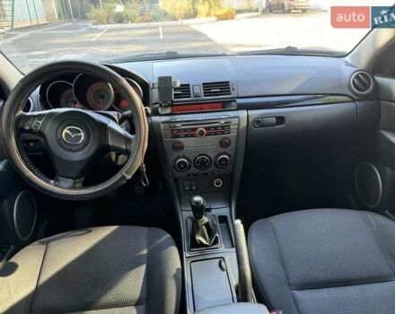 Красный Мазда 3, объемом двигателя 2 л и пробегом 240 тыс. км за 4700 $, фото 17 на Automoto.ua