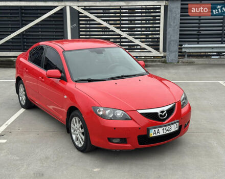 Красный Мазда 3, объемом двигателя 2 л и пробегом 205 тыс. км за 5400 $, фото 4 на Automoto.ua