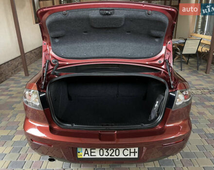 Красный Мазда 3, объемом двигателя 1.6 л и пробегом 165 тыс. км за 7600 $, фото 13 на Automoto.ua