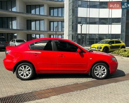 Красный Мазда 3, объемом двигателя 2 л и пробегом 240 тыс. км за 4700 $, фото 2 на Automoto.ua