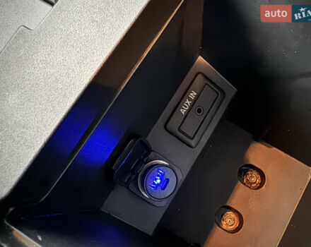 Красный Мазда 3, объемом двигателя 2 л и пробегом 205 тыс. км за 5400 $, фото 50 на Automoto.ua