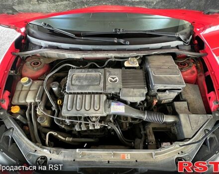 Красный Мазда 3, объемом двигателя 1.6 л и пробегом 190 тыс. км за 5900 $, фото 7 на Automoto.ua