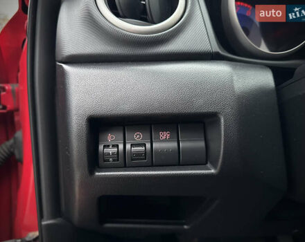 Красный Мазда 3, объемом двигателя 2 л и пробегом 205 тыс. км за 5400 $, фото 27 на Automoto.ua