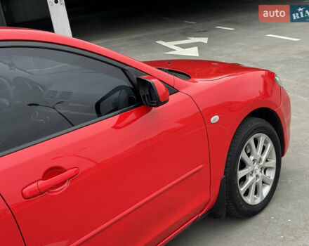 Красный Мазда 3, объемом двигателя 2 л и пробегом 205 тыс. км за 5400 $, фото 66 на Automoto.ua