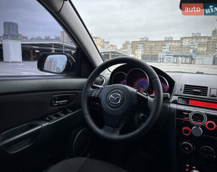 Красный Мазда 3, объемом двигателя 2 л и пробегом 205 тыс. км за 5900 $, фото 40 на Automoto.ua