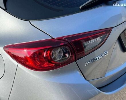 Красный Мазда 3, объемом двигателя 2.5 л и пробегом 98 тыс. км за 9999 $, фото 9 на Automoto.ua