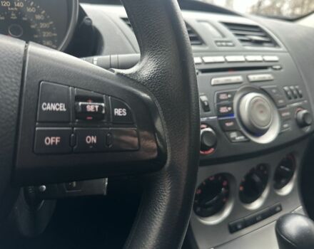 Красный Мазда 3, объемом двигателя 2 л и пробегом 199 тыс. км за 6800 $, фото 22 на Automoto.ua