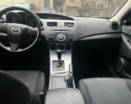 Красный Мазда 3, объемом двигателя 2 л и пробегом 199 тыс. км за 6800 $, фото 17 на Automoto.ua