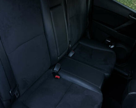 Червоний Мазда 3, об'ємом двигуна 1.6 л та пробігом 241 тис. км за 8799 $, фото 3 на Automoto.ua