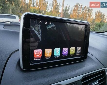 Красный Мазда 3, объемом двигателя 2 л и пробегом 89 тыс. км за 11000 $, фото 35 на Automoto.ua
