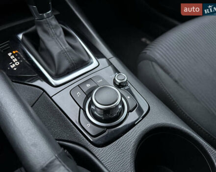 Красный Мазда 3, объемом двигателя 2 л и пробегом 117 тыс. км за 10900 $, фото 23 на Automoto.ua