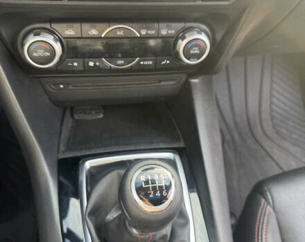 Красный Мазда 3, объемом двигателя 2.49 л и пробегом 187 тыс. км за 9500 $, фото 9 на Automoto.ua