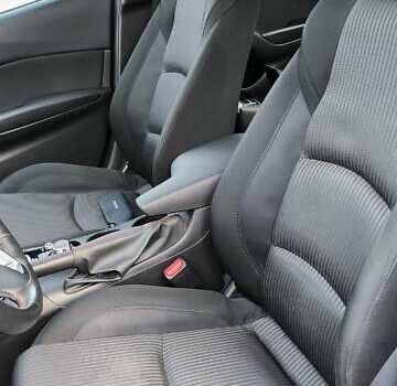 Червоний Мазда 3, об'ємом двигуна 1.5 л та пробігом 86 тис. км за 12800 $, фото 12 на Automoto.ua