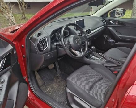 Красный Мазда 3, объемом двигателя 1.5 л и пробегом 53 тыс. км за 12500 $, фото 6 на Automoto.ua