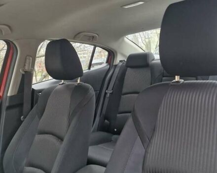 Красный Мазда 3, объемом двигателя 1.5 л и пробегом 53 тыс. км за 12500 $, фото 2 на Automoto.ua