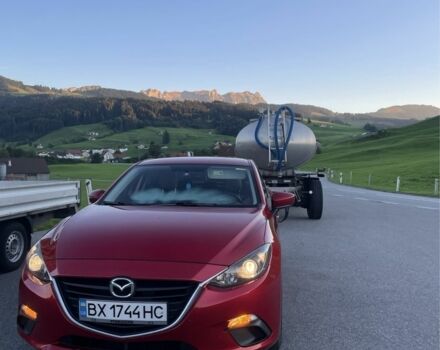 Красный Мазда 3, объемом двигателя 2 л и пробегом 180 тыс. км за 10900 $, фото 1 на Automoto.ua