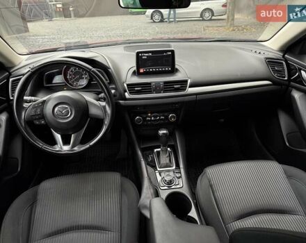 Мазда 3 2016 в Киеве на Automoto.ua Красный Мазда 3, объемом двигателя 1.5 л и пробегом 59 тыс. км за 14500 $, фото 4 на Automoto.ua