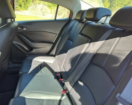 Красный Мазда 3, объемом двигателя 2 л и пробегом 51 тыс. км за 8000 $, фото 10 на Automoto.ua