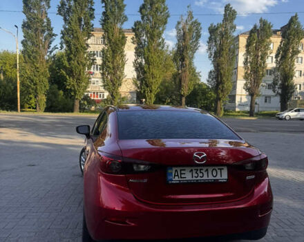 Красный Мазда 3, объемом двигателя 2 л и пробегом 116 тыс. км за 12000 $, фото 2 на Automoto.ua