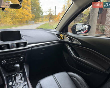 Красный Мазда 3, объемом двигателя 2.5 л и пробегом 180 тыс. км за 13300 $, фото 15 на Automoto.ua