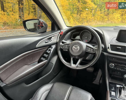 Красный Мазда 3, объемом двигателя 2.5 л и пробегом 180 тыс. км за 13300 $, фото 13 на Automoto.ua