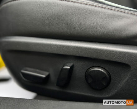 Красный Мазда 3, объемом двигателя 2 л и пробегом 50 тыс. км за 24500 $, фото 18 на Automoto.ua