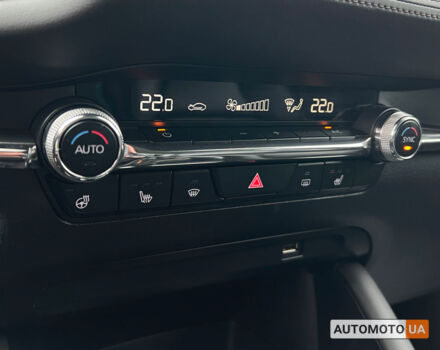 Красный Мазда 3, объемом двигателя 2 л и пробегом 50 тыс. км за 24500 $, фото 23 на Automoto.ua