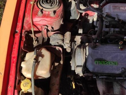 Мазда 3 1990 у Старокостянтинів на Automoto.ua Червоний Мазда 3, об'ємом двигуна 1.6 л та пробігом 349 тис. км за 1202 $, фото 1 на Automoto.ua