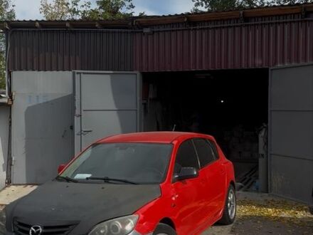 Красный Мазда 3, объемом двигателя 2 л и пробегом 360 тыс. км за 2500 $, фото 1 на Automoto.ua