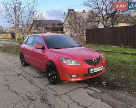 Красный Мазда 3, объемом двигателя 2 л и пробегом 256 тыс. км за 4800 $, фото 1 на Automoto.ua