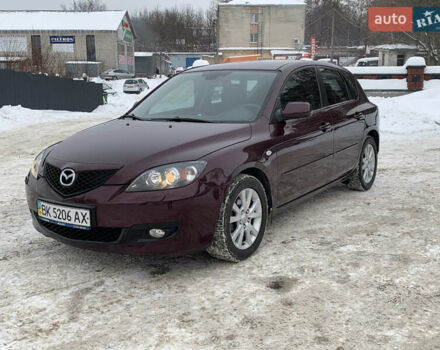 Красный Мазда 3, объемом двигателя 1.6 л и пробегом 145 тыс. км за 5700 $, фото 1 на Automoto.ua