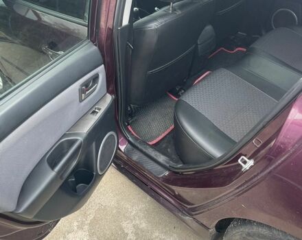 Червоний Мазда 3, об'ємом двигуна 2 л та пробігом 343 тис. км за 5200 $, фото 1 на Automoto.ua