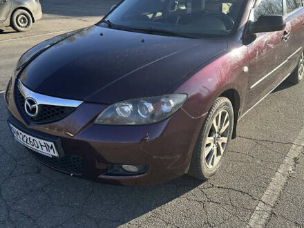 Красный Мазда 3, объемом двигателя 1.6 л и пробегом 192 тыс. км за 5500 $, фото 1 на Automoto.ua