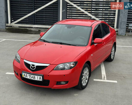 Красный Мазда 3, объемом двигателя 2 л и пробегом 205 тыс. км за 5400 $, фото 1 на Automoto.ua