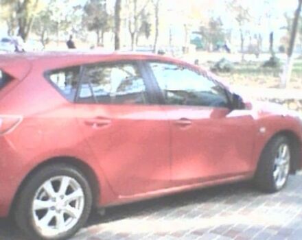 Червоний Мазда 3, об'ємом двигуна 1.6 л та пробігом 95 тис. км за 11000 $, фото 1 на Automoto.ua