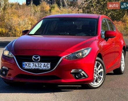 Красный Мазда 3, объемом двигателя 2 л и пробегом 130 тыс. км за 11600 $, фото 1 на Automoto.ua