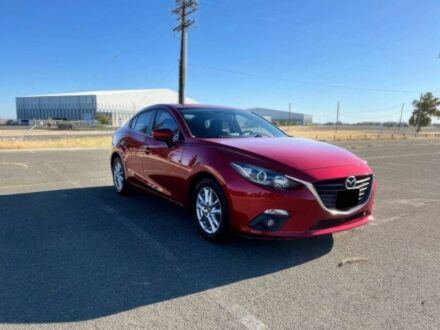 Красный Мазда 3, объемом двигателя 2 л и пробегом 66 тыс. км за 5400 $, фото 1 на Automoto.ua