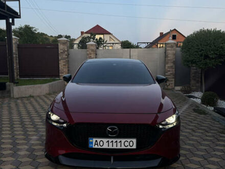 Мазда 3 2021 в Мукачеве на Automoto.ua Красный Мазда 3, объемом двигателя 2.49 л и пробегом 26 тыс. км за 21500 $, фото 1 на Automoto.ua