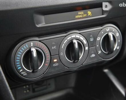 Мазда 3, об'ємом двигуна 2 л та пробігом 161 тис. км за 11500 $, фото 14 на Automoto.ua