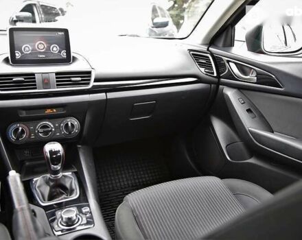 Мазда 3, об'ємом двигуна 2 л та пробігом 161 тис. км за 11500 $, фото 10 на Automoto.ua