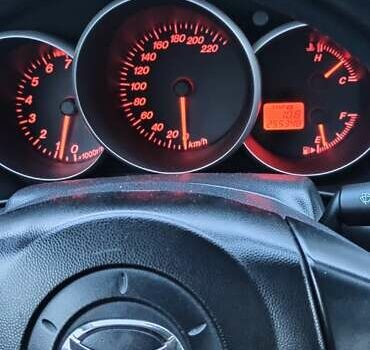 Мазда 3, об'ємом двигуна 1.6 л та пробігом 256 тис. км за 3750 $, фото 27 на Automoto.ua