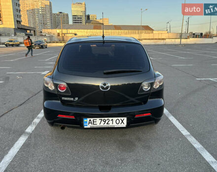 Мазда 3, объемом двигателя 1.6 л и пробегом 210 тыс. км за 4400 $, фото 6 на Automoto.ua