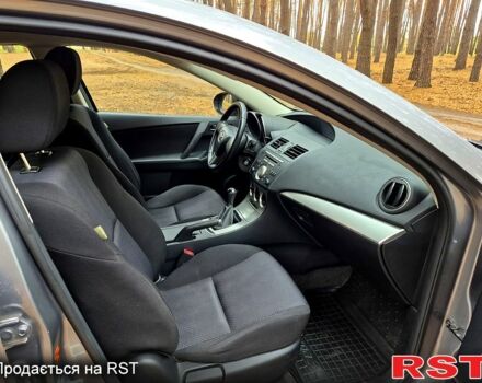 Мазда 3, объемом двигателя 1.6 л и пробегом 194 тыс. км за 7500 $, фото 12 на Automoto.ua