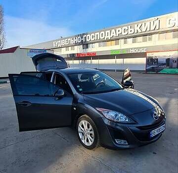 Мазда 3, объемом двигателя 1.6 л и пробегом 130 тыс. км за 7300 $, фото 3 на Automoto.ua